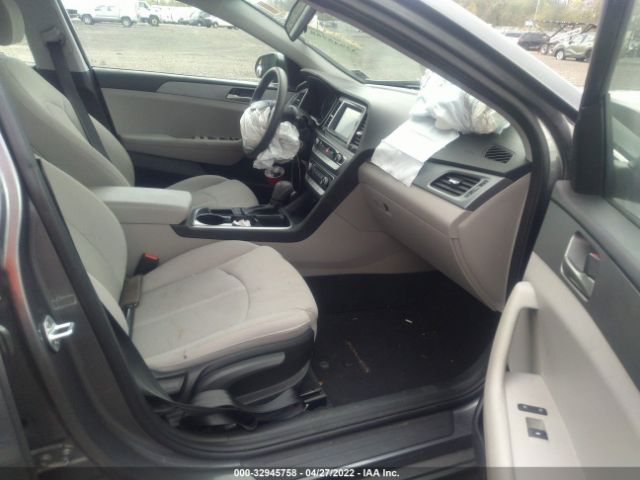 Photo 4 VIN: 5NPE24AF9KH741229 - HYUNDAI SONATA 