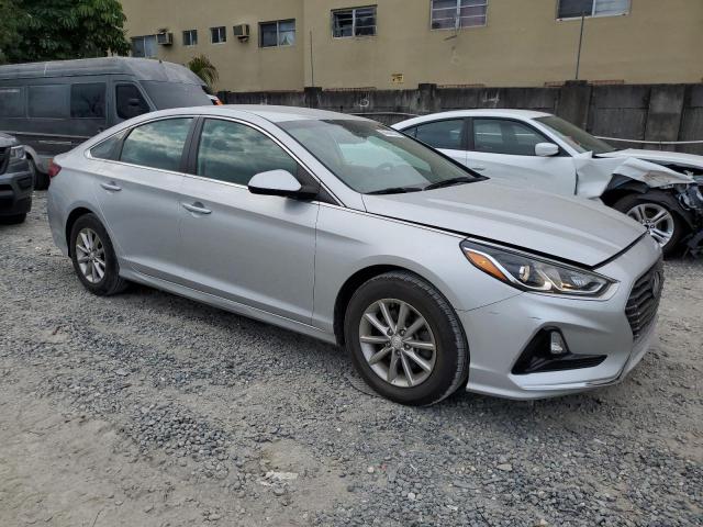 Photo 3 VIN: 5NPE24AF9KH750979 - HYUNDAI SONATA 