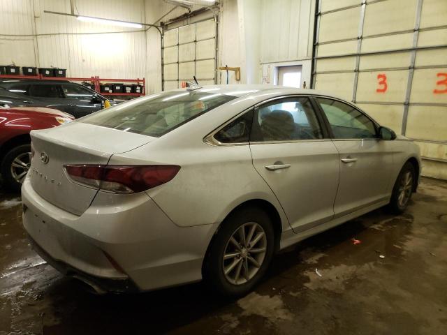 Photo 2 VIN: 5NPE24AF9KH769869 - HYUNDAI SONATA SE 