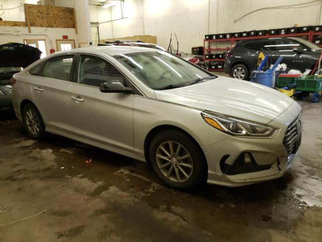 Photo 3 VIN: 5NPE24AF9KH769869 - HYUNDAI SONATA SE 