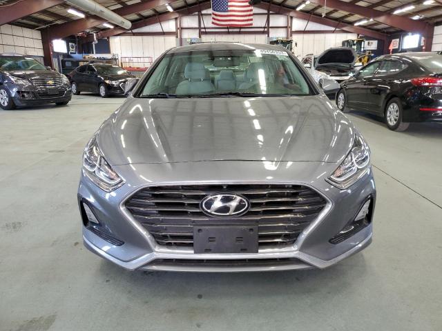 Photo 4 VIN: 5NPE24AF9KH772321 - HYUNDAI SONATA SE 