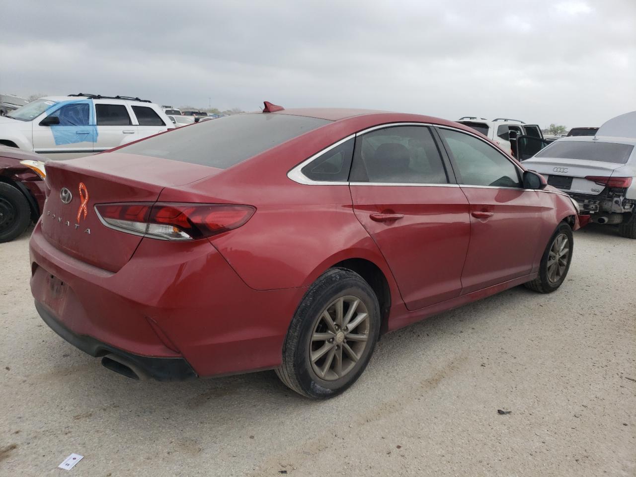 Photo 2 VIN: 5NPE24AF9KH787191 - HYUNDAI SONATA 