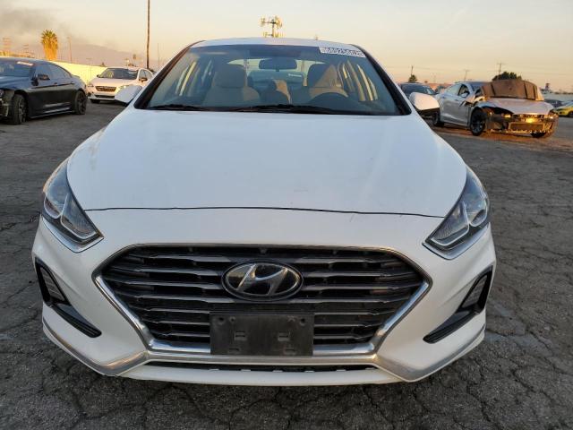 Photo 4 VIN: 5NPE24AF9KH787563 - HYUNDAI SONATA SE 