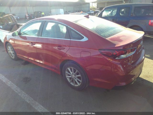 Photo 2 VIN: 5NPE24AF9KH792343 - HYUNDAI SONATA 