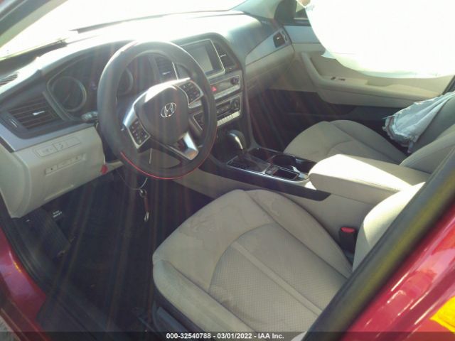 Photo 4 VIN: 5NPE24AF9KH792343 - HYUNDAI SONATA 