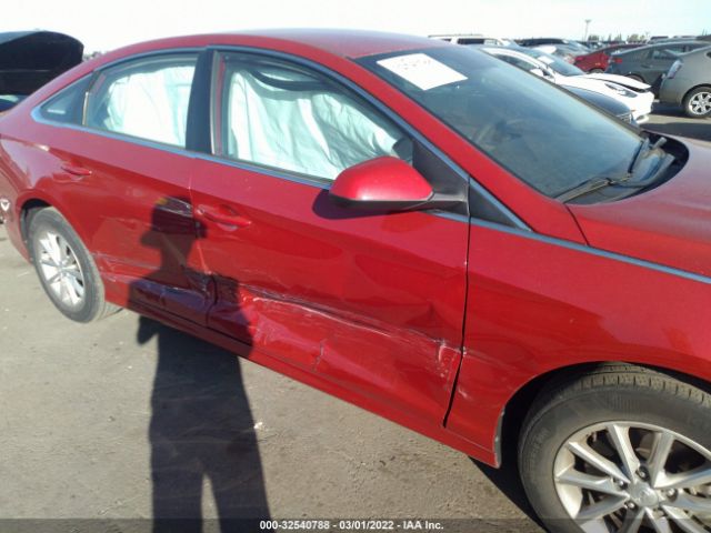 Photo 5 VIN: 5NPE24AF9KH792343 - HYUNDAI SONATA 