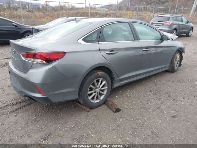 Photo 3 VIN: 5NPE24AF9KH793069 - HYUNDAI SONATA 