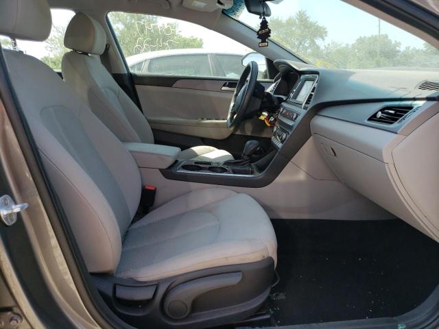 Photo 4 VIN: 5NPE24AF9KH801073 - HYUNDAI SONATA SE 