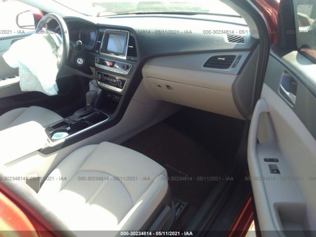 Photo 4 VIN: 5NPE24AF9KH815815 - HYUNDAI SONATA 