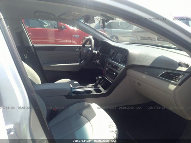 Photo 4 VIN: 5NPE24AFXFH003963 - HYUNDAI SONATA 