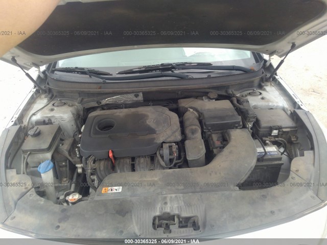 Photo 9 VIN: 5NPE24AFXFH004837 - HYUNDAI SONATA 