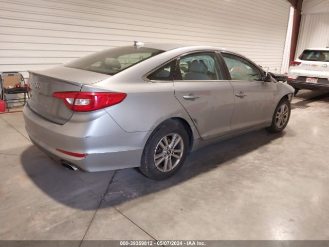 Photo 3 VIN: 5NPE24AFXFH007334 - HYUNDAI SONATA 