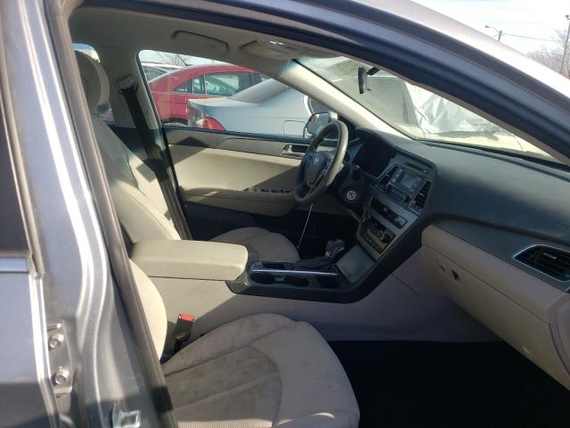 Photo 4 VIN: 5NPE24AFXFH016826 - HYUNDAI SONATA SE 