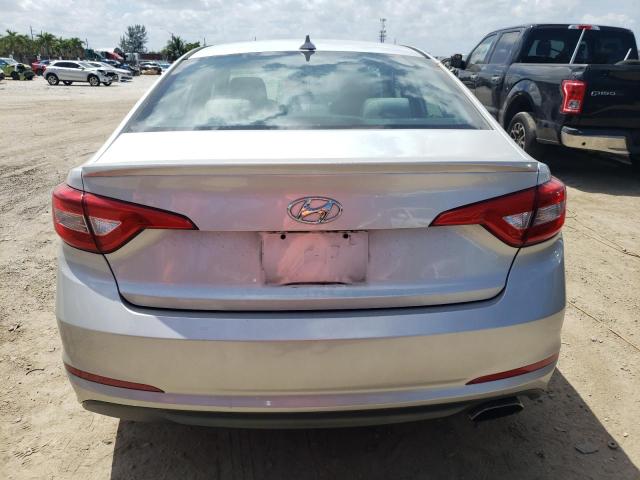 Photo 5 VIN: 5NPE24AFXFH051740 - HYUNDAI SONATA SE 