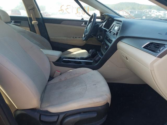 Photo 4 VIN: 5NPE24AFXFH065587 - HYUNDAI SONATA SE 