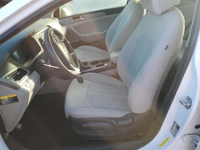 Photo 6 VIN: 5NPE24AFXFH066822 - HYUNDAI SONATA SE 