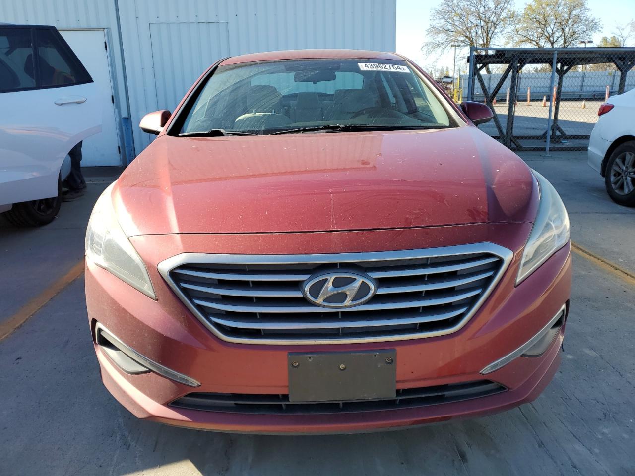 Photo 4 VIN: 5NPE24AFXFH108907 - HYUNDAI SONATA 