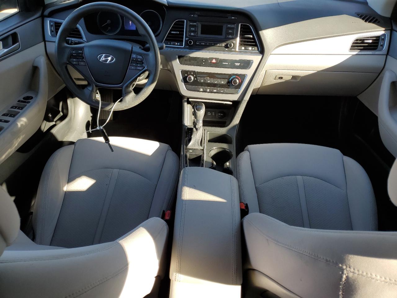 Photo 7 VIN: 5NPE24AFXFH108907 - HYUNDAI SONATA 