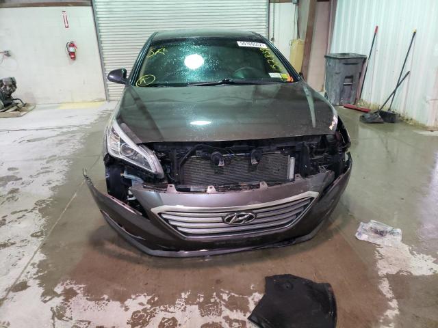 Photo 8 VIN: 5NPE24AFXFH152521 - HYUNDAI SONATA SE 