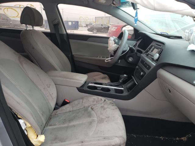 Photo 4 VIN: 5NPE24AFXFH153894 - HYUNDAI SONATA SE 