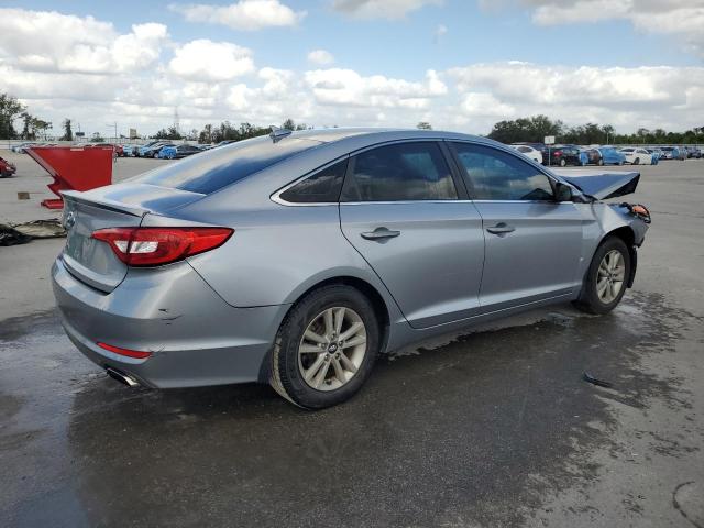 Photo 2 VIN: 5NPE24AFXFH160067 - HYUNDAI SONATA SE 