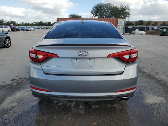 Photo 5 VIN: 5NPE24AFXFH160067 - HYUNDAI SONATA SE 
