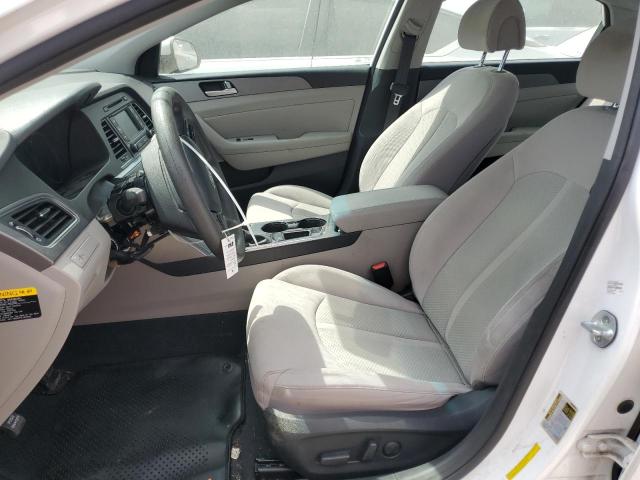 Photo 6 VIN: 5NPE24AFXFH161641 - HYUNDAI SONATA SE 