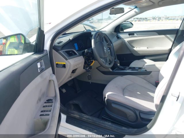 Photo 4 VIN: 5NPE24AFXFH167701 - HYUNDAI SONATA 