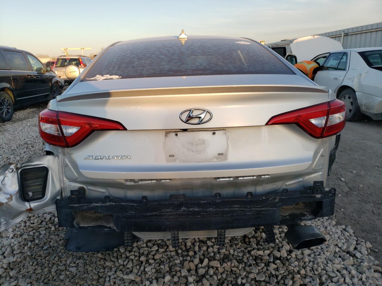 Photo 5 VIN: 5NPE24AFXFH168413 - HYUNDAI SONATA 