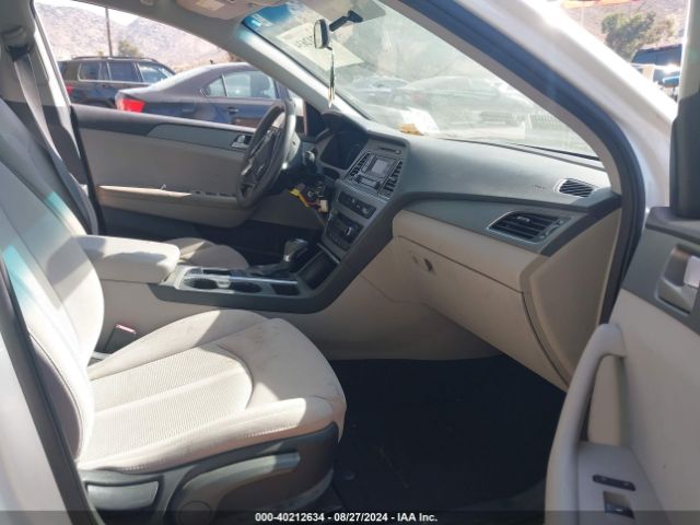 Photo 4 VIN: 5NPE24AFXFH172168 - HYUNDAI SONATA 