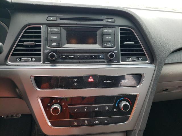 Photo 8 VIN: 5NPE24AFXFH186362 - HYUNDAI SONATA SE 