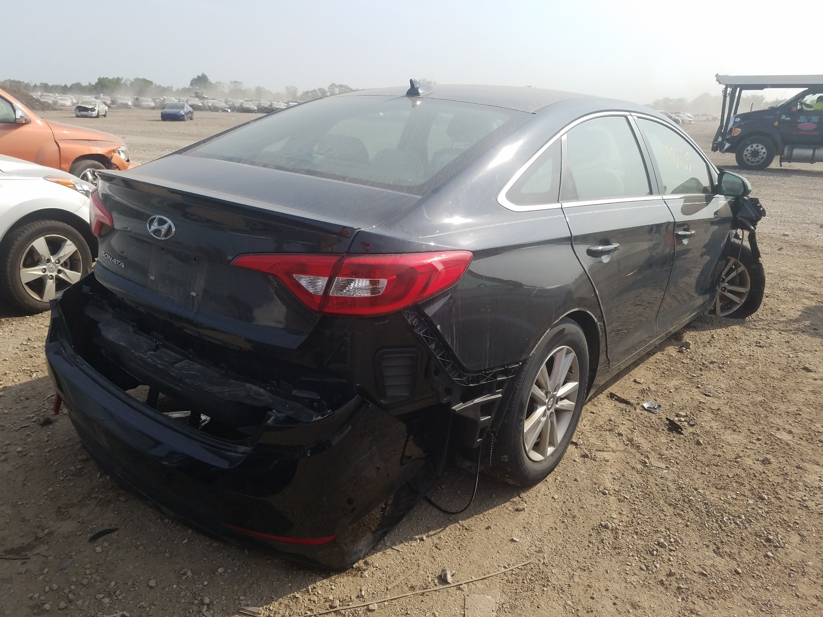 Photo 3 VIN: 5NPE24AFXFH201796 - HYUNDAI SONATA SE 