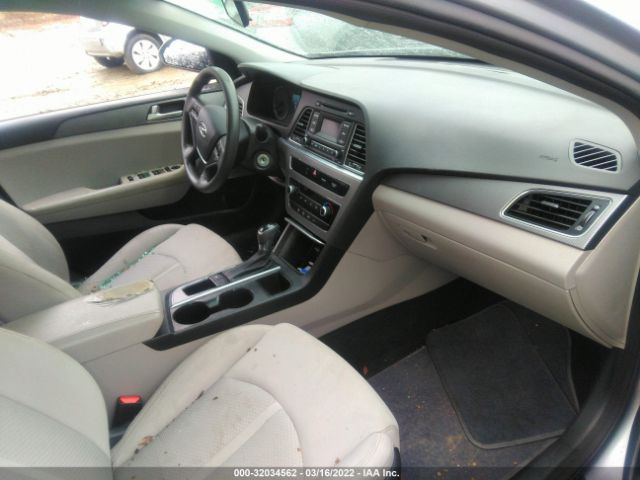 Photo 4 VIN: 5NPE24AFXFH227993 - HYUNDAI SONATA 