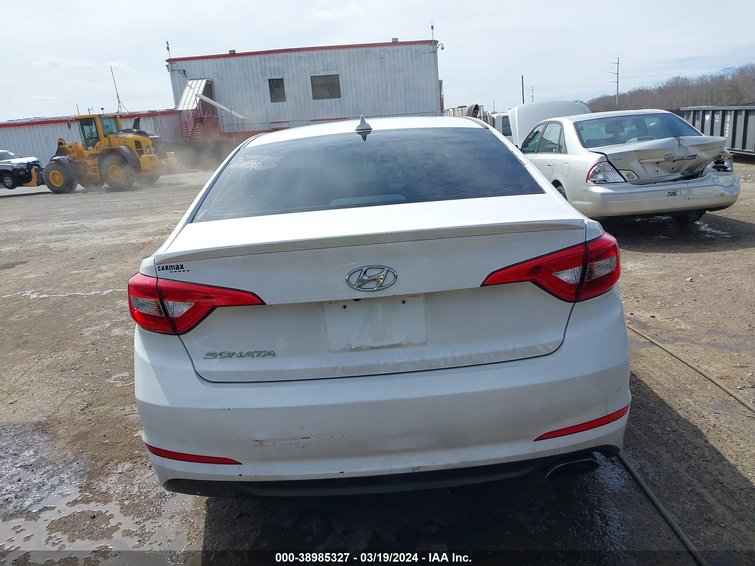 Photo 14 VIN: 5NPE24AFXFH229307 - HYUNDAI SONATA 