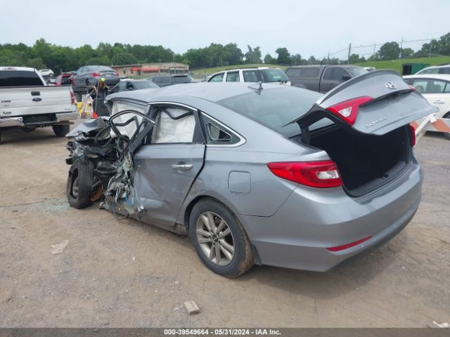 Photo 2 VIN: 5NPE24AFXFH245037 - HYUNDAI SONATA 