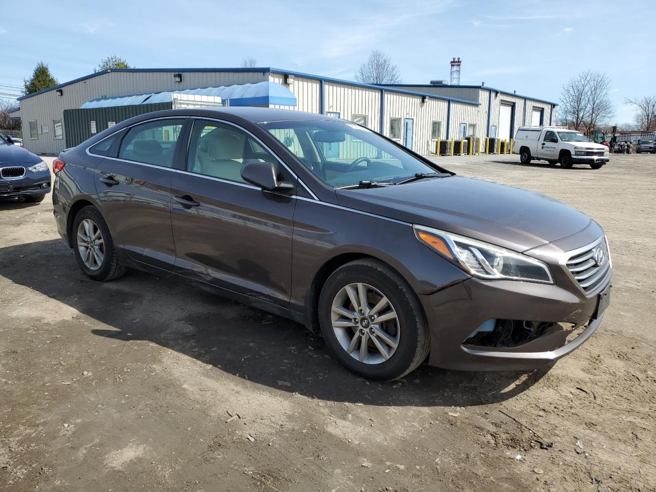 Photo 3 VIN: 5NPE24AFXFH258810 - HYUNDAI SONATA 