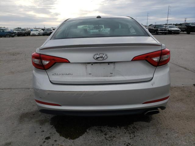 Photo 5 VIN: 5NPE24AFXGH261028 - HYUNDAI SONATA SE 