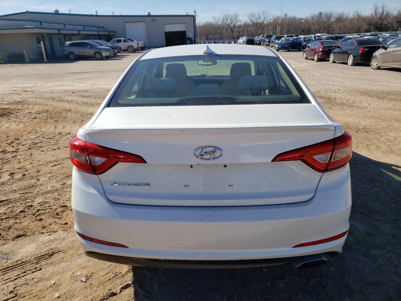 Photo 6 VIN: 5NPE24AFXGH262860 - HYUNDAI SONATA 