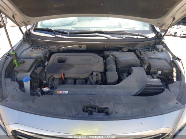 Photo 9 VIN: 5NPE24AFXGH267850 - HYUNDAI SONATA 