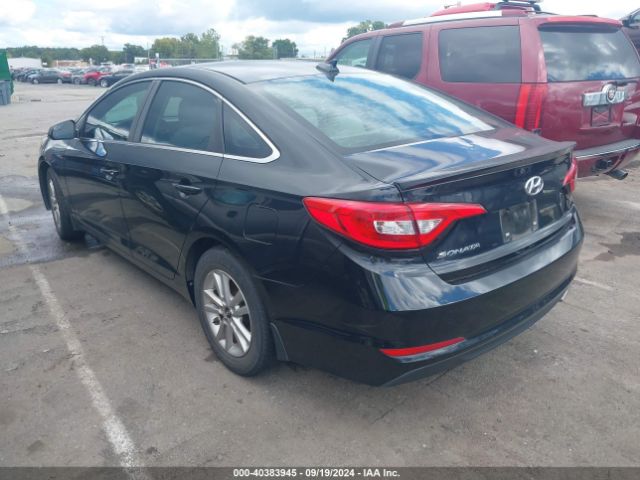 Photo 2 VIN: 5NPE24AFXGH289489 - HYUNDAI SONATA 