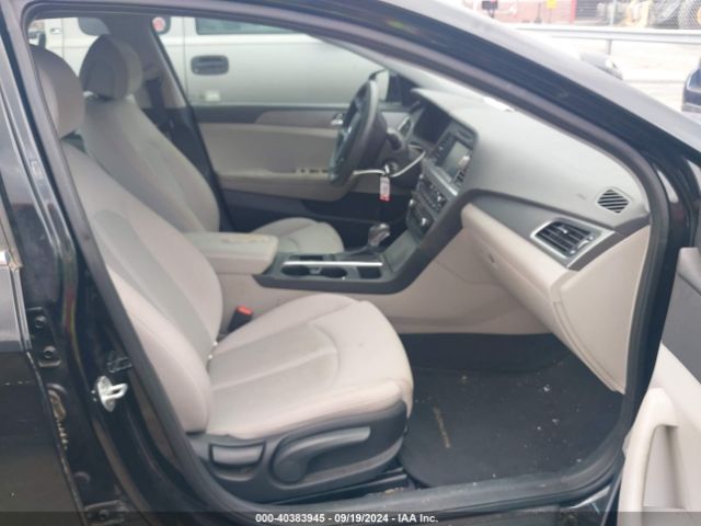 Photo 4 VIN: 5NPE24AFXGH289489 - HYUNDAI SONATA 