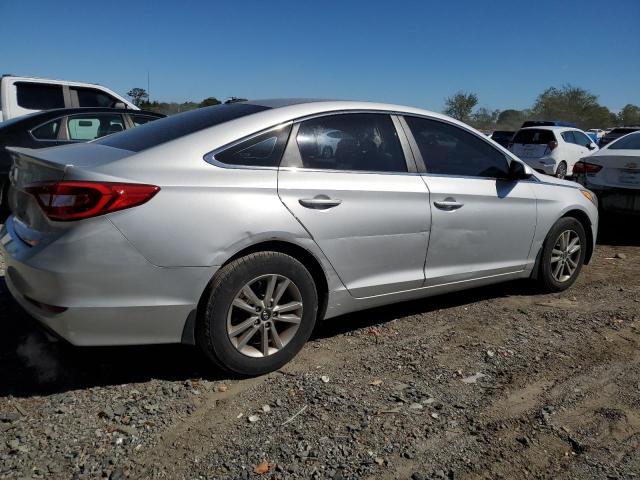 Photo 2 VIN: 5NPE24AFXGH294739 - HYUNDAI SONATA SE 