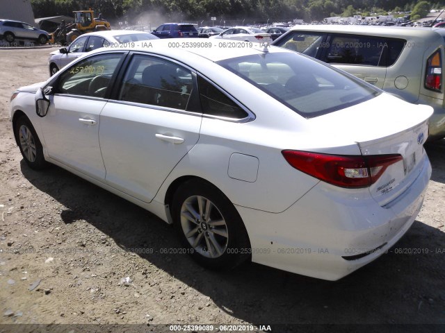 Photo 2 VIN: 5NPE24AFXGH298354 - HYUNDAI SONATA 