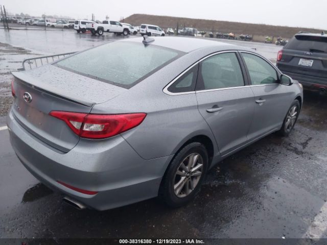 Photo 3 VIN: 5NPE24AFXGH302113 - HYUNDAI SONATA 