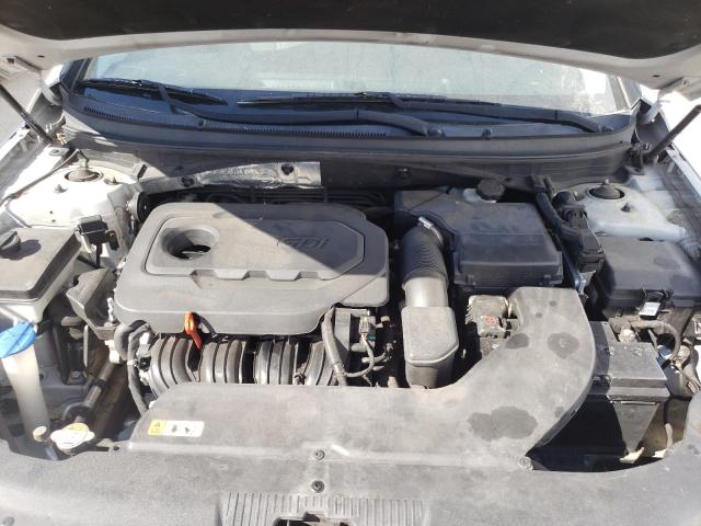 Photo 6 VIN: 5NPE24AFXGH304928 - HYUNDAI SONATA SE 