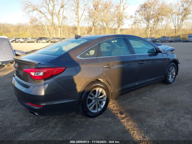 Photo 3 VIN: 5NPE24AFXGH310163 - HYUNDAI SONATA 