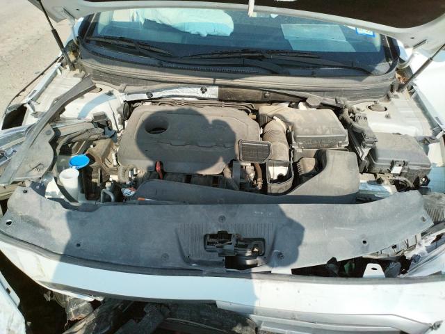 Photo 6 VIN: 5NPE24AFXGH313676 - HYUNDAI SONATA SE 