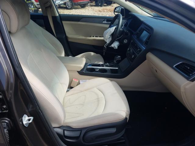 Photo 4 VIN: 5NPE24AFXGH328887 - HYUNDAI SONATA SE 