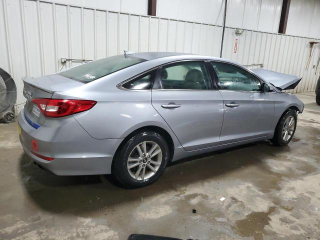 Photo 2 VIN: 5NPE24AFXGH335497 - HYUNDAI SONATA SE 