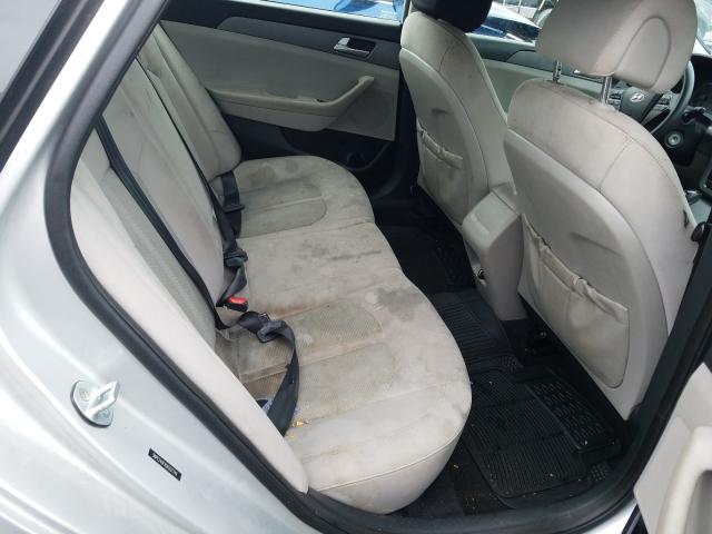 Photo 5 VIN: 5NPE24AFXGH337749 - HYUNDAI SONATA SE 